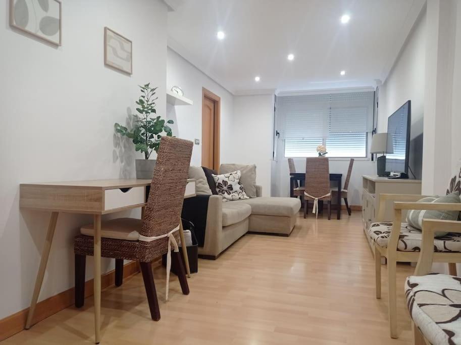 Acogedor Piso Cerca De La Playa Apartment Ceuta Bagian luar foto