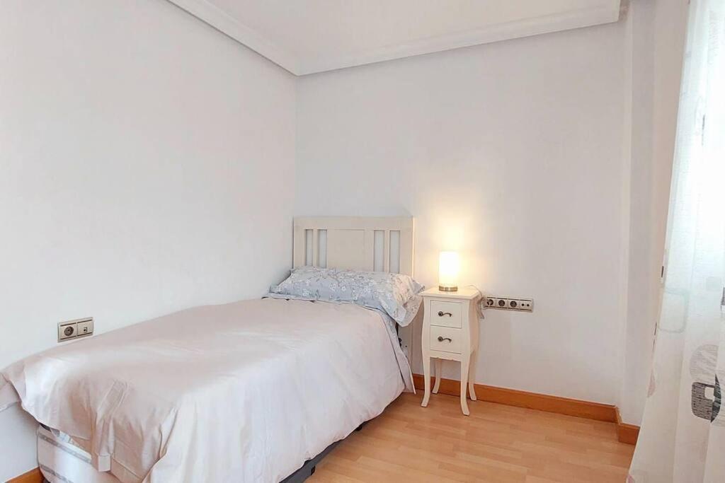Acogedor Piso Cerca De La Playa Apartment Ceuta Bagian luar foto